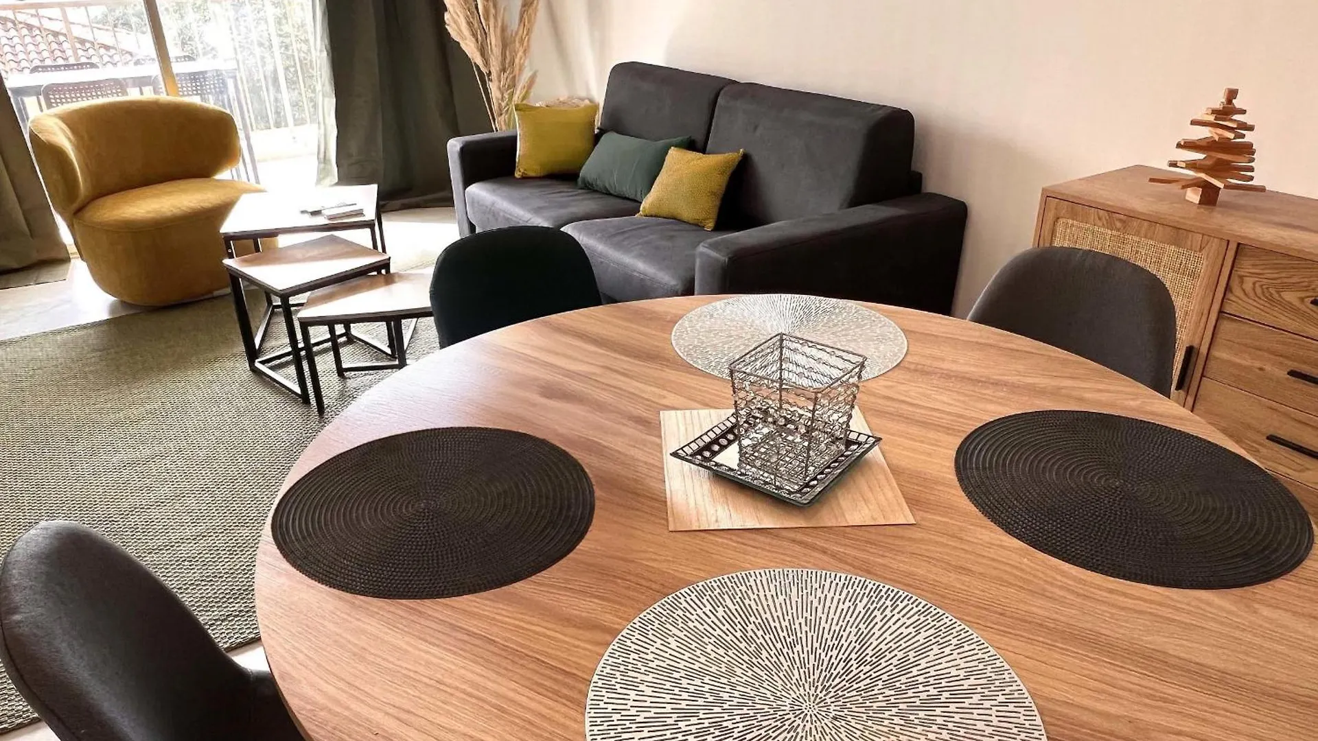 Apt With Terrace In Cannes 5 Min From The Beach